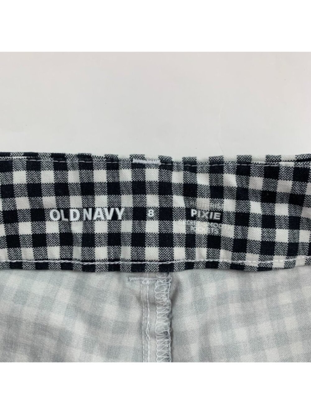 Old Navy Black White Gingham Checkered Stretch Canvas High Rise Pixie Pant 8 - Picture 5 of 8